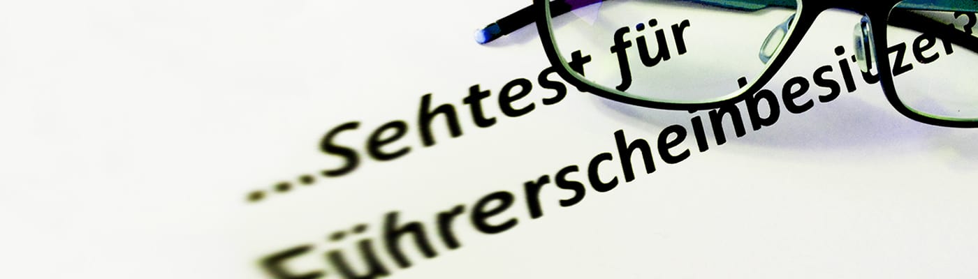 pflichtsehtest_fuhrerschein_senioren